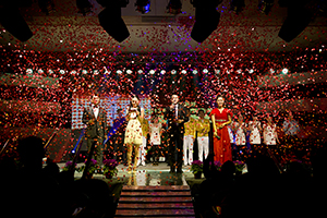 yp街机科技2013年度卓越优良员工颁奖典礼进行